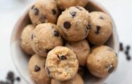 Peanut Butter Energy Balls