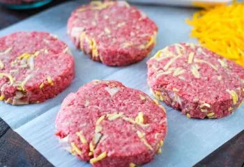Bacon & Cheddar Beef Burger (4 - 6 oz patties)