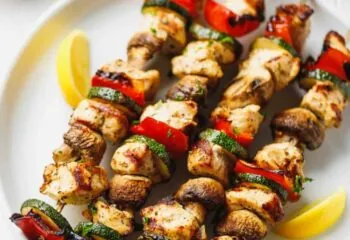 Chicken & Vegetable Skewers (4 Skewers)