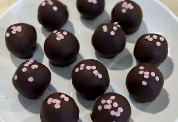 Cosmic Brownie Protein Balls